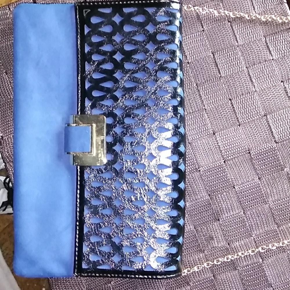 Blue evening bag w/ gold chain